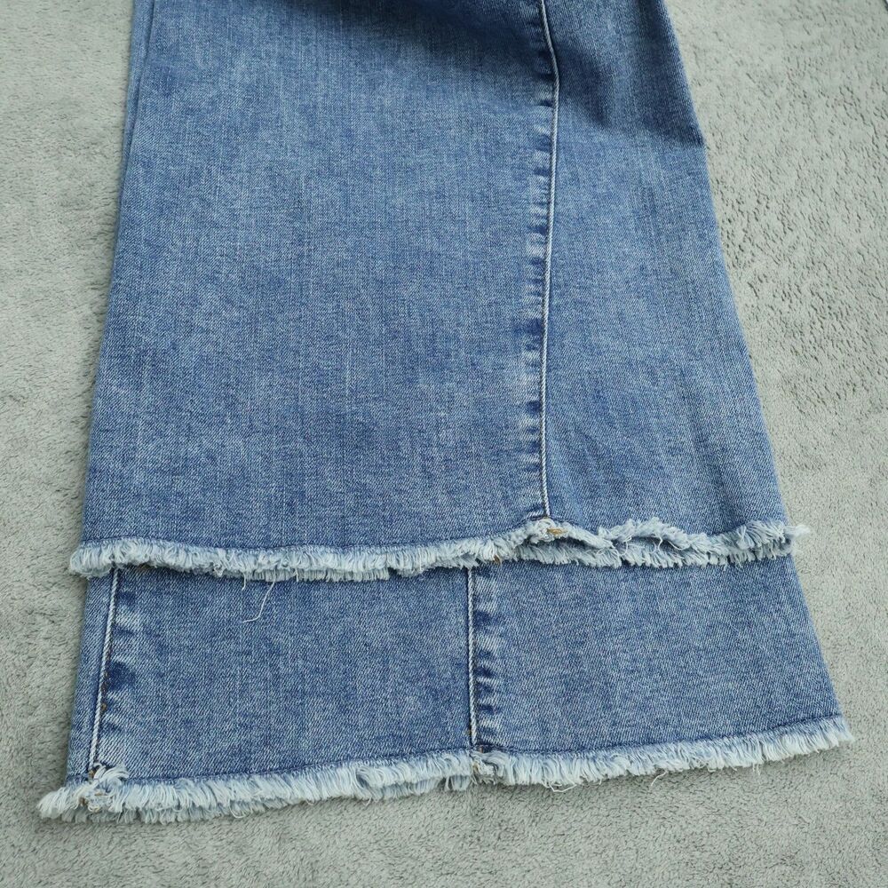 Chico's Jeans Womens Size 2R US-12R High-Rise Slimming Wide-Leg Denim 29" Inseam - Picture 2 of 16